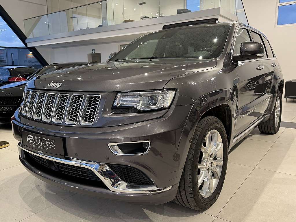 Jeep Grand Cherokee 3,0 V6 CRD Summit SUV / Geländewagen