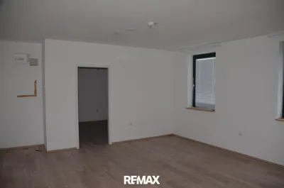 2-Zimmer-Gewerbeimmobilie mieten in Krems an der Donau – 134 m² – Bild 3 von 8