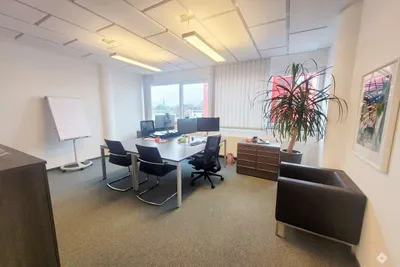Gewerbeimmobilie mieten in Salzburg Stadt – 712 m², € 11.155 – Bild 3 von 6