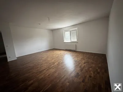 4-Zimmer-Wohnung kaufen in Wiener Neustadt – 125,9 m², € 279.000 – Bild 6 von 9
