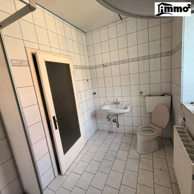 Haus kaufen in Sankt Veit an der Glan – 350 m², € 85.000 – Bild 12 von 15