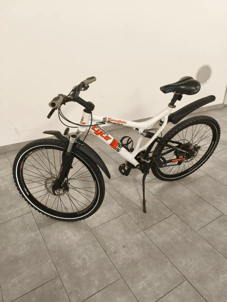 mountainbike 61 cm FabricBike Terra Mountainbike, Aluminium, (24 Zoll), für 8 bis 11 Jahre, Mountainbike, Scheibenbremse, 7-Gang-Schaltung, Vorderradaufhängung (poliert) Sport & Freizeit Vintage eBikes Color:Green/Dark Green/Ochre Running Gear Eliud Kipchoge