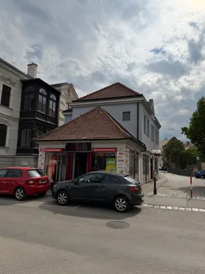 Gewerbeimmobilie mieten in Krems an der Donau – 220 m², € 2.500 – Bild 1 von 17
