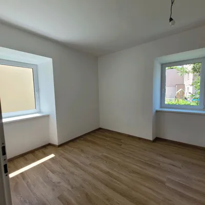3-Zimmer-Wohnung mieten in Neunkirchen – 67 m², € 700 – Bild 8 von 14