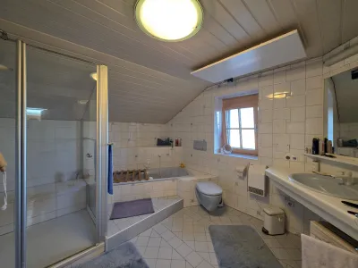 5-Zimmer-Haus kaufen in Gmunden – 170 m², € 549.000 – Bild 11 von 21