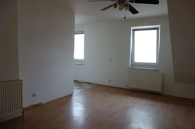 3-Zimmer-Wohnung mieten in Baden – 65 m², € 800 – Bild 1 von 9