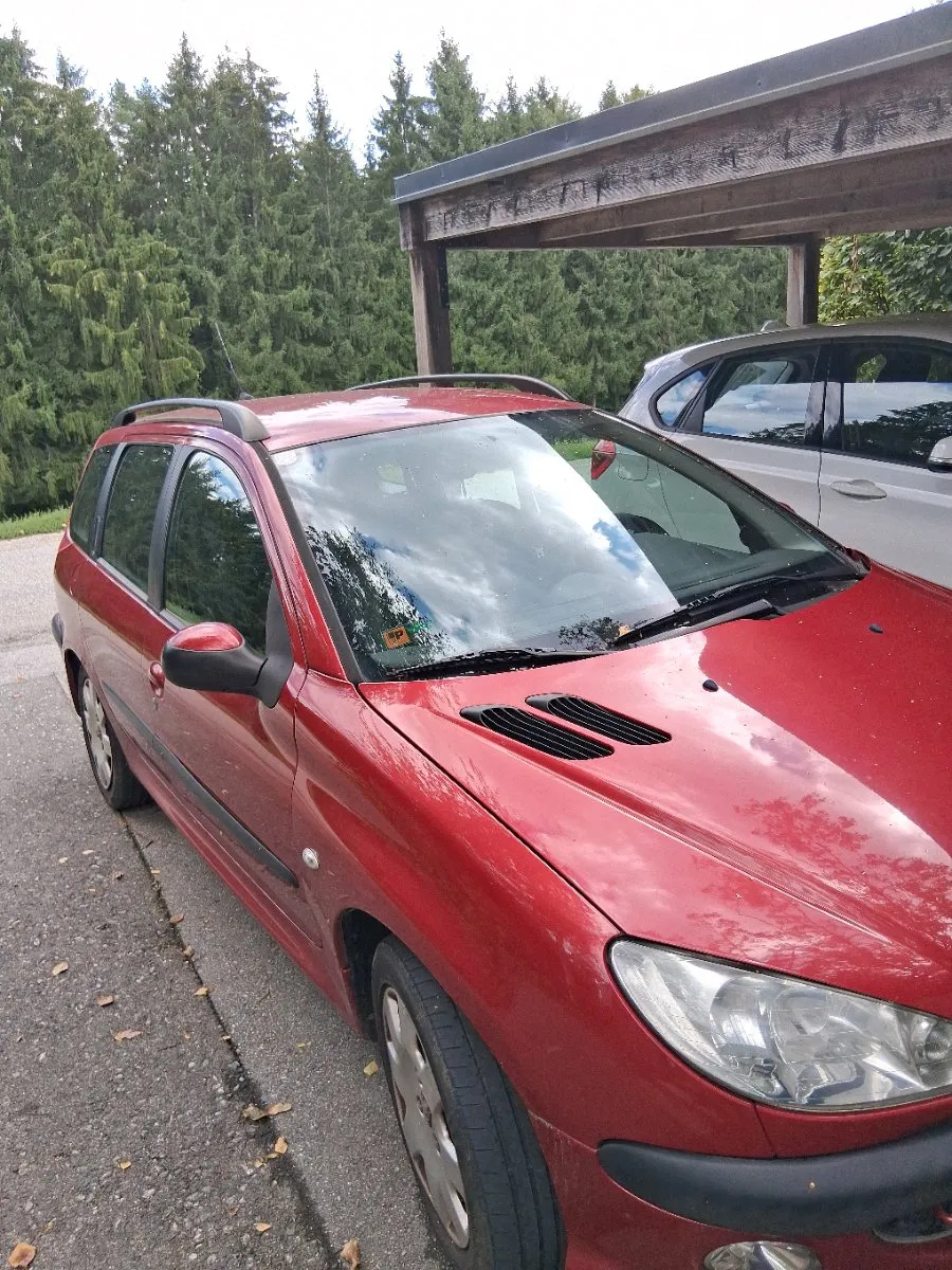 Peugeot 206