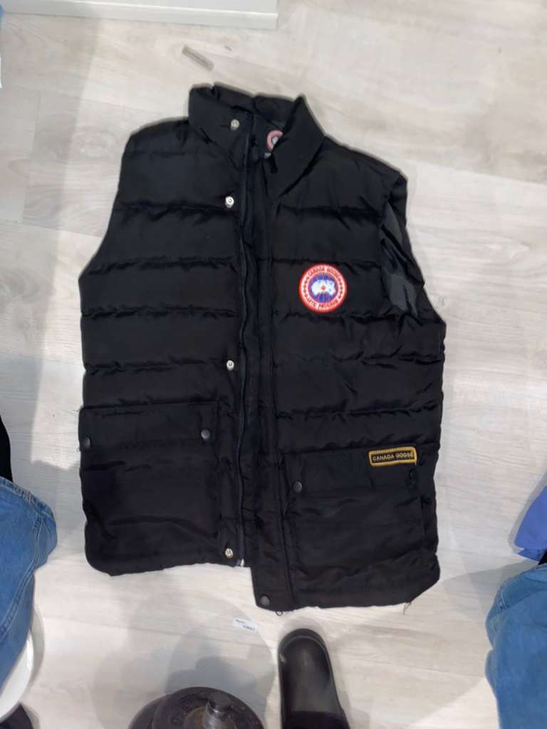 Canada Goose Gillet 90 1220 Wien willhaben