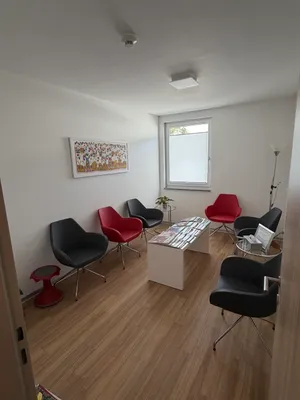 4-Zimmer-Gewerbeimmobilie mieten in Zell am See – 84 m², € 1.950 – Bild 3 von 5