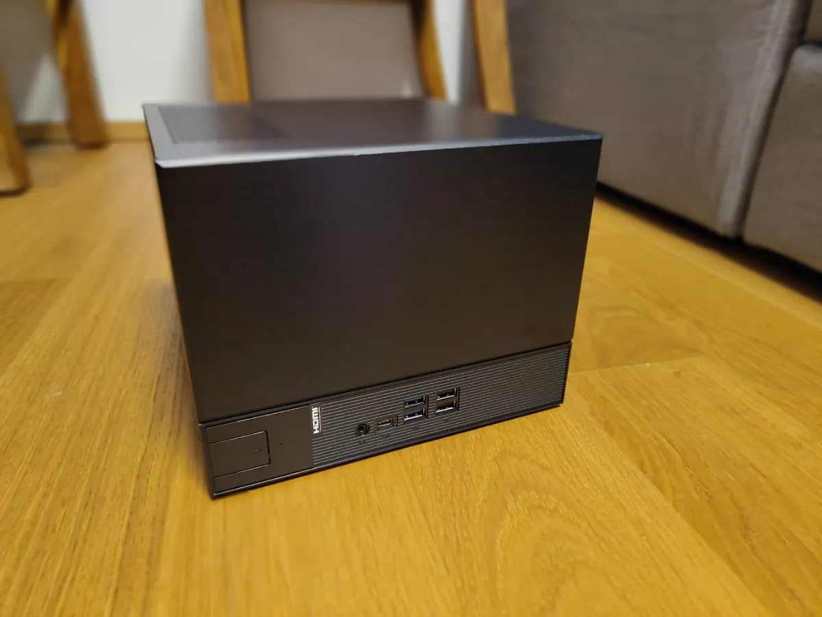 Mini-Gaming PC/ Steam Machine Ersatz (32GB RAM, Ryzen 5500x3D, RX ...