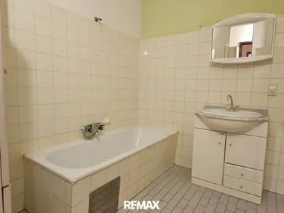 1-Zimmer-Wohnung kaufen in Braunau am Inn – 34 m², € 74.000 – Bild 10 von 11