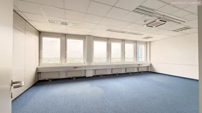 7-Zimmer-Gewerbeimmobilie mieten in Bruck an der Leitha – 214 m², € 2.482
