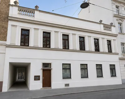 Gewerbeimmobilie kaufen in Wien – 1 217 m², € 1.050.000