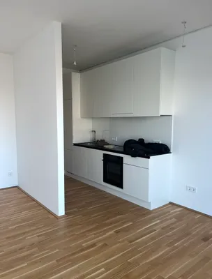 Ab 1. Oktober: 31qm Wohnung am Wasser – Bild 2