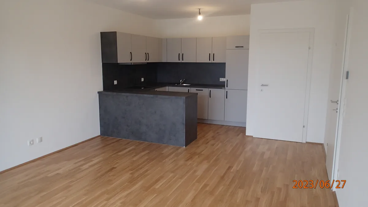 Eigentumswohnung in Top Lage - herrliche Aussicht, beste Wohnqualität und idealer Grundriss - Ansicht 3