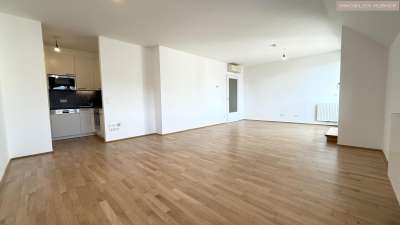 4 Zimmer - DG - Wohnung mit 2 Bädern und 8m² Terrasse! Weitblick! Hochwertige Ausstattung! – Bild 3