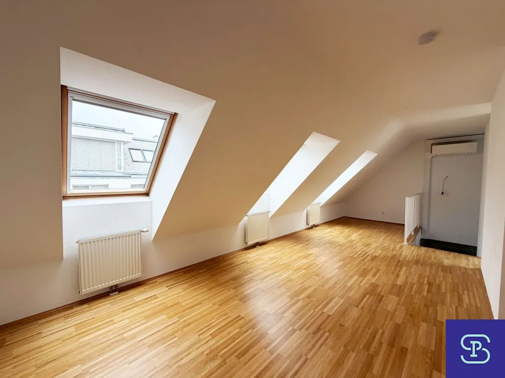 Klimatisierte 80m² DG-Maisonette + 8m² Terrasse im renovierten Stilaltbau - 1170 Wien - Widok 2