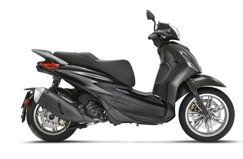 Piaggio Beverly – € 6.199, 0 km – Bild 1 von 1