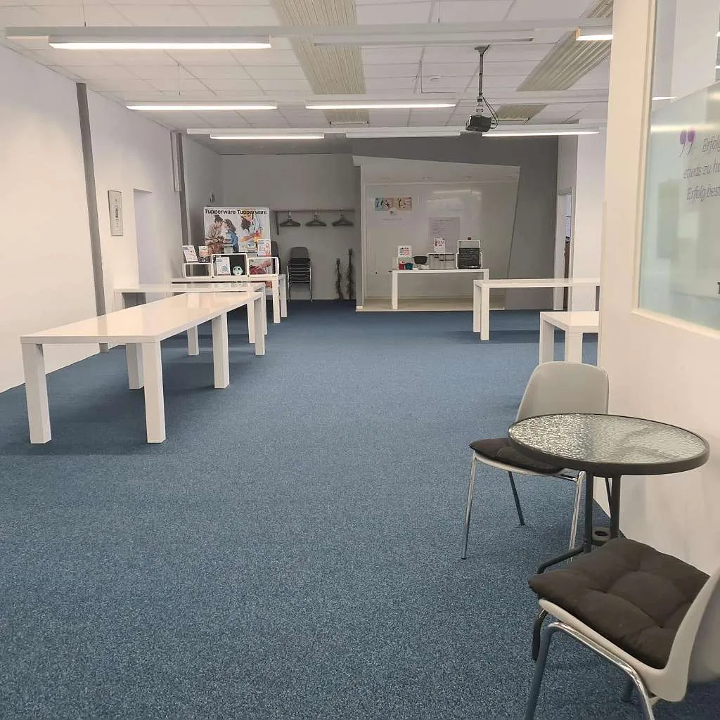 Geschäftslokal Verkaufsraum Bürofläche Lokal Fitness Werkstatt Lager Verkaufsfläche Fitnessstudio Ausstellungsraum Friseur Foto Lager Büro Studio Hitzendorf Gewerbefläche Wohnung WG Wohngemeinschaft Geschäftsfläche Verkaufsfläche Ordination Praxis - Ansicht 3