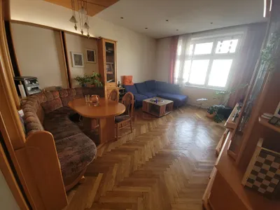 Nachmieter: innen gesucht: Charmante Wohnung im 20. (5 Minuten zur U6, mit Balkon) – Bild 2
