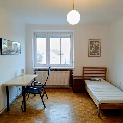 3-Zimmer-Wohnung mieten in Wien – 85 m², € 530 – Bild 2 von 10