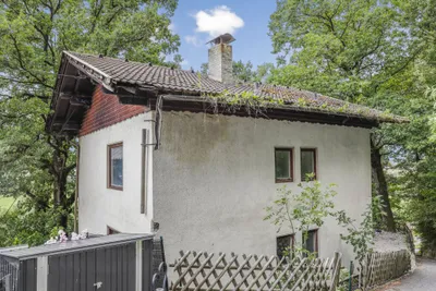 Haus kaufen in Villach Land – 267 m², € 178.000 – Bild 2 von 12