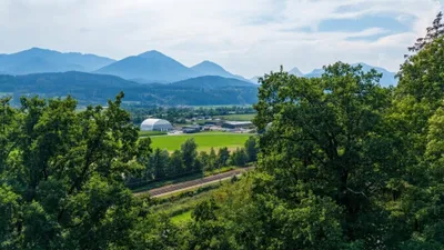 Haus kaufen in Villach Land – 267 m², € 178.000 – Bild 12 von 12