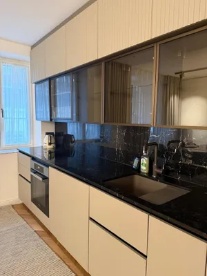 Vollmöblierte 4-Zimmer Designerwohnung beim Schwarzenbergplatz – Bild 2