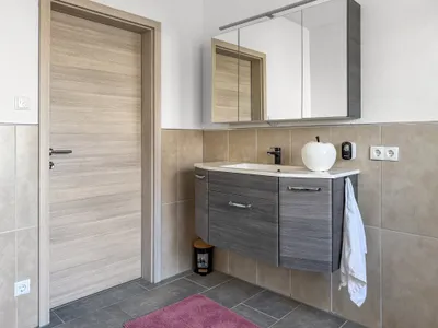 9-Zimmer-Haus kaufen in Oberpullendorf – 220,96 m², € 419.000 – Bild 18 von 59