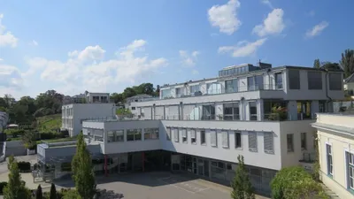 Gewerbeimmobilie mieten in Mödling – 161 m², € 10 – Bild 6 von 7