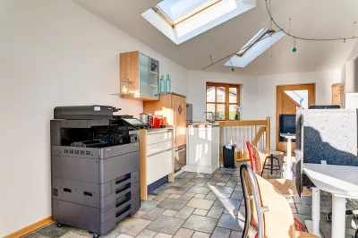 2-Zimmer-Gewerbeimmobilie mieten in Salzburg-Umgebung – 94 m², € 830 – Bild 3 von 9