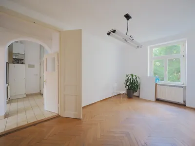 2-Zimmer-Gewerbeimmobilie mieten in Mödling – 56 m², € 636 – Bild 1 von 6