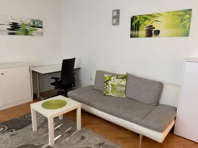 Traumhafte, ruhige, voll ausgestattete 2-Zimmer-Wohnung nähe Schönbrunn – Bild 2