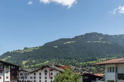 3-Zimmer-Wohnung kaufen in Kitzbühel – 97 m², € 2.750.000 – Bild 7 von 7