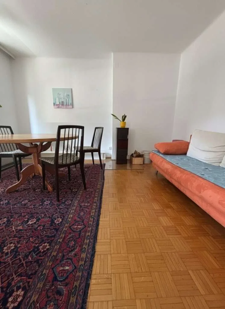 Gemütliche möbelierte 2-Zi-Wohnung mit Balkon, Parkplatz & Grünblick in 8045! - Ansicht 2