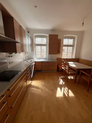 Helle und ruhige 4-Zimmer Wohnung im Tivoliviertel – Bild 2