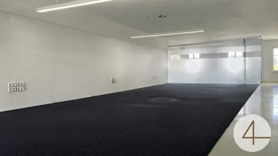 Gewerbeimmobilie mieten in Vöcklabruck – 319 m², € 2.714 – Bild 3 von 16