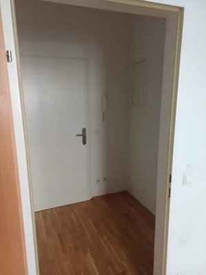 1-Zimmer-Wohnung mieten in Linz – 30 m², € 690 – Bild 7 von 14