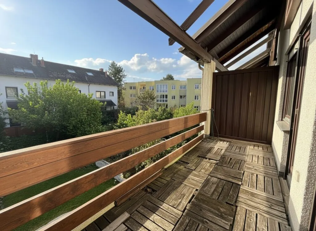 REIHENHAUS mit Stil - ca. 129m² WNFL - 5 Zimmer - Garten - Terrasse - Balkon - Wohnkeller - Stellplatz - Ansicht 3