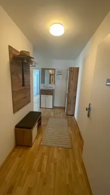 (reserviert) Neuwertiges 2-Zimmer-Apartment mit Balkon & hochwertiger Ausstattung | 1220 Wien – Bild 3