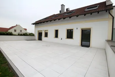 3-Zimmer-Wohnung mieten in Neusiedl am See – 132,23 m², € 1.700 – Bild 2 von 29