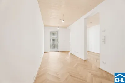 89059