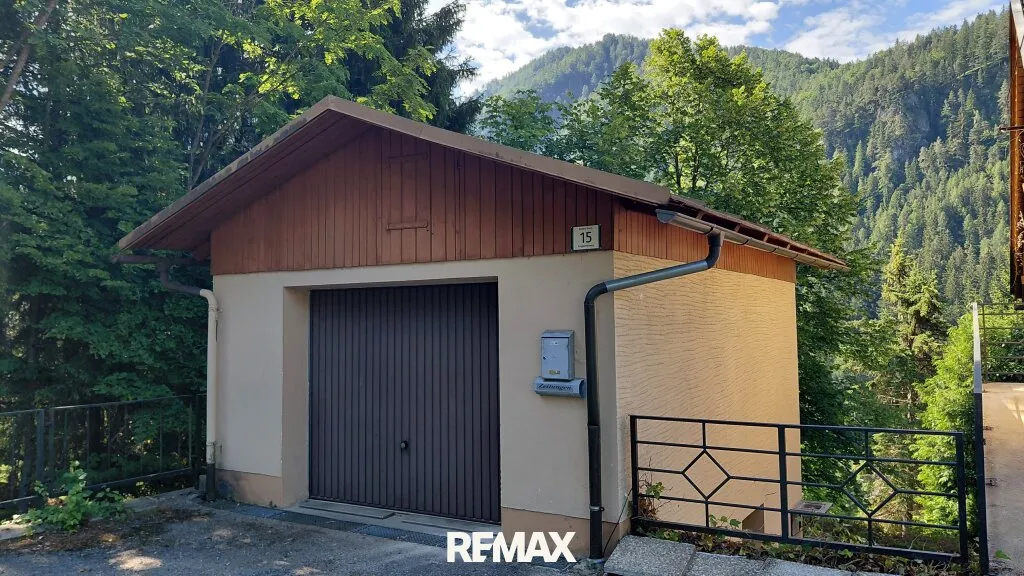 Großzügiges 6-Zimmer-Haus mit Garten, Garage & Bergblick - Ihr Renovierungsprojekt! - Ansicht 3
