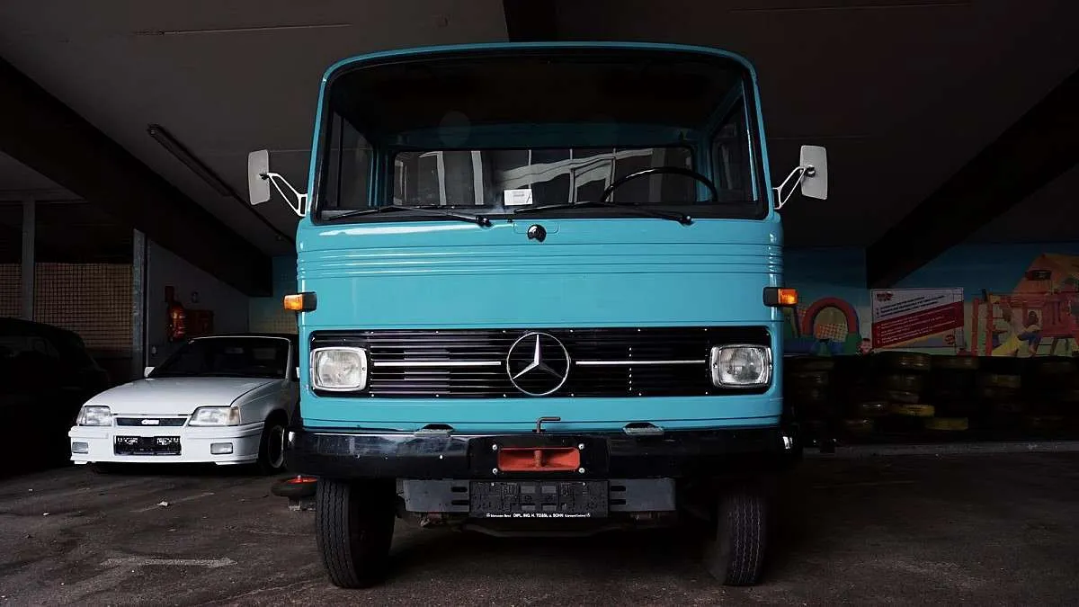 Mercedes-Benz Sonstige