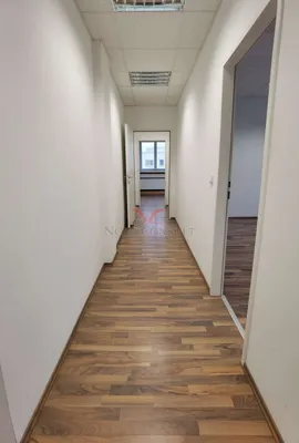 8-Zimmer-Gewerbeimmobilie mieten in Mödling – 183 m², € 1.834 – Bild 11 von 26