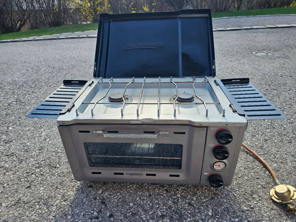 Camping Gasherd mit Backfunktion,  130,- (2842 Edlitz) - willhaben