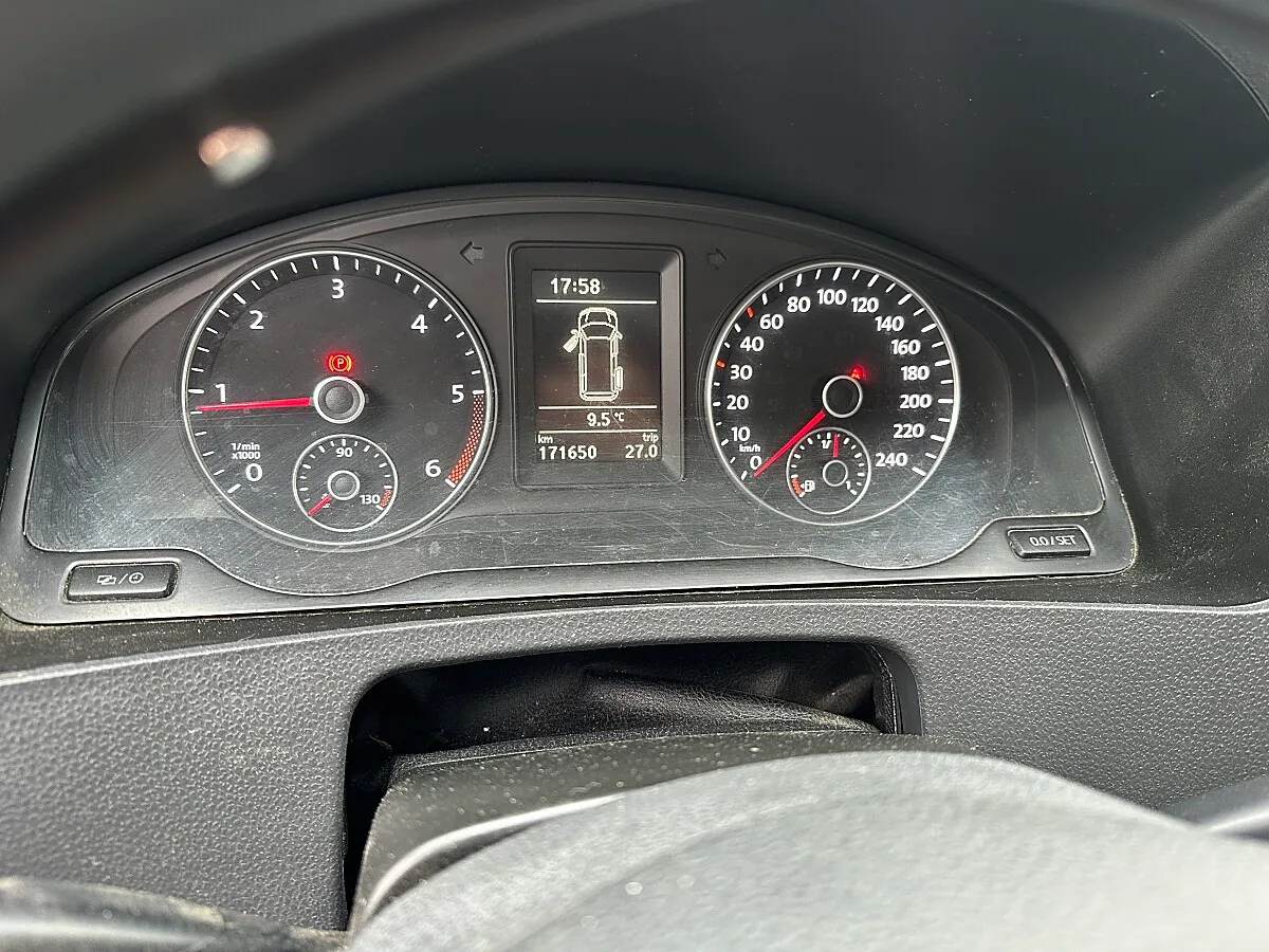 VW Transporter T5 2.0 TDI Kasten 4Motion Transporter / Kastenwagen – Bild 11