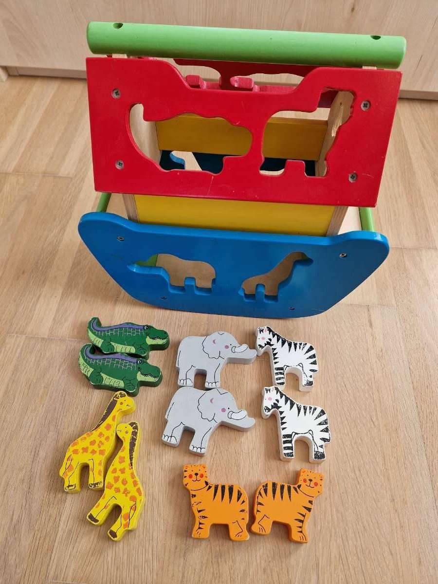 Noah's Arche mit Tieren - echt Holz
