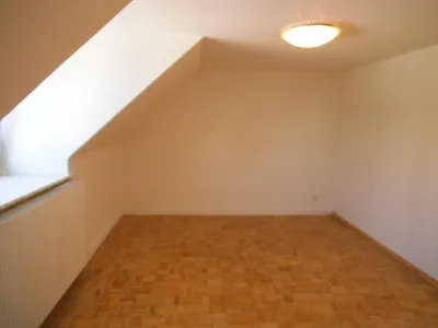 2-Zimmer-Wohnung mieten in Linz – 65 m², € 800 – Bild 3 von 9