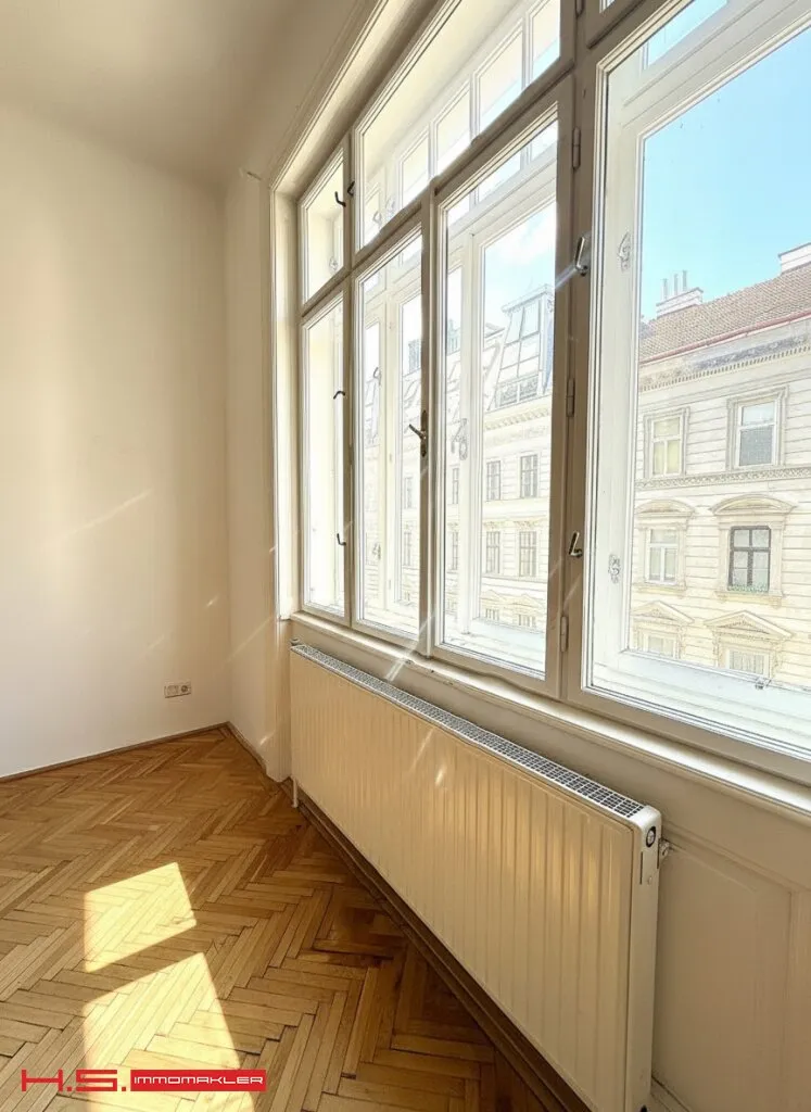 ECHTE TOPLAGE - FANTASTISCHE STILWOHNUNG - 3. WOHNETAGE - HERRLICHES GRÜNDERZEITHAUS - SÜD- WESTAUSRICHTUNG - Ansicht 2